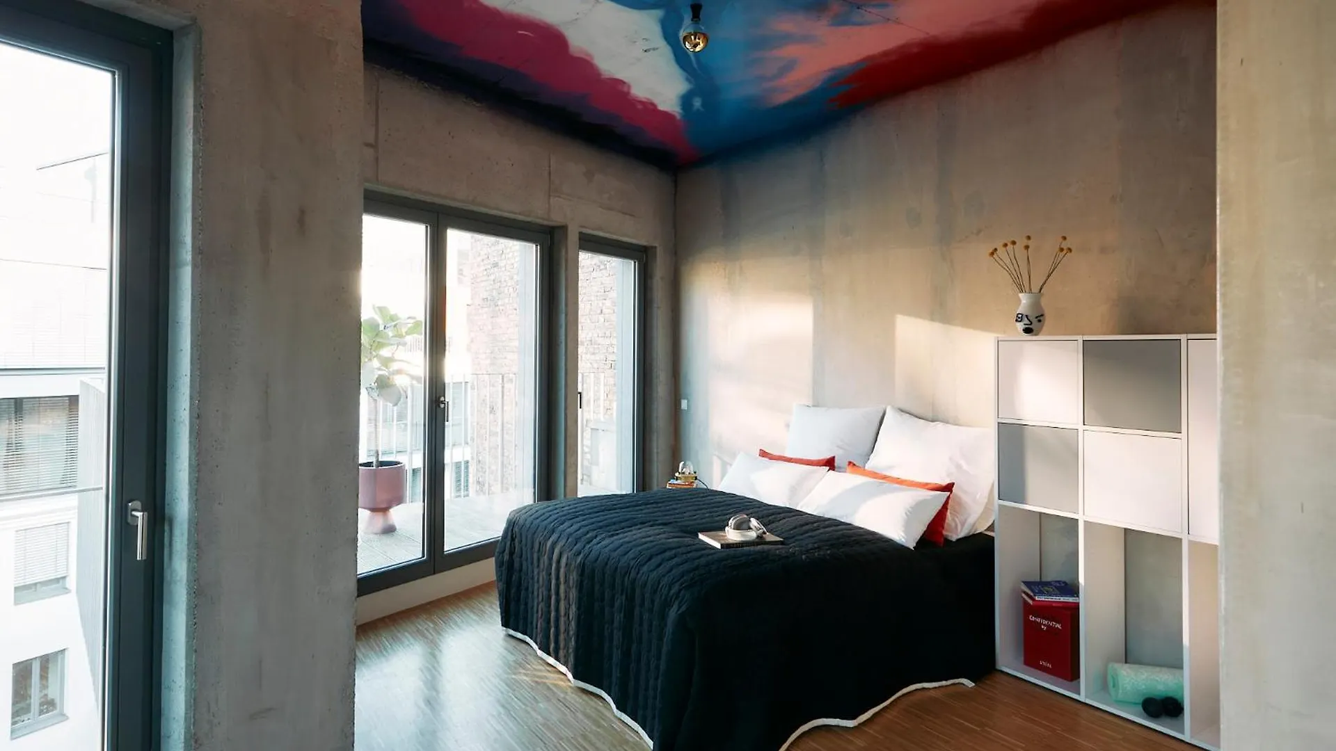 Ng19. Your Inspiring Homebase. Berlin Germany
